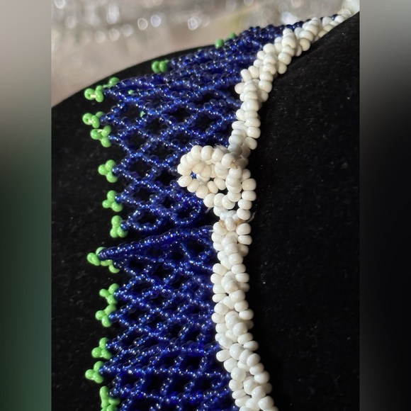 Native Am Beaded Neck Collar & button closure Blue, Green, White Handmade NWOT - Picture 4 of 7